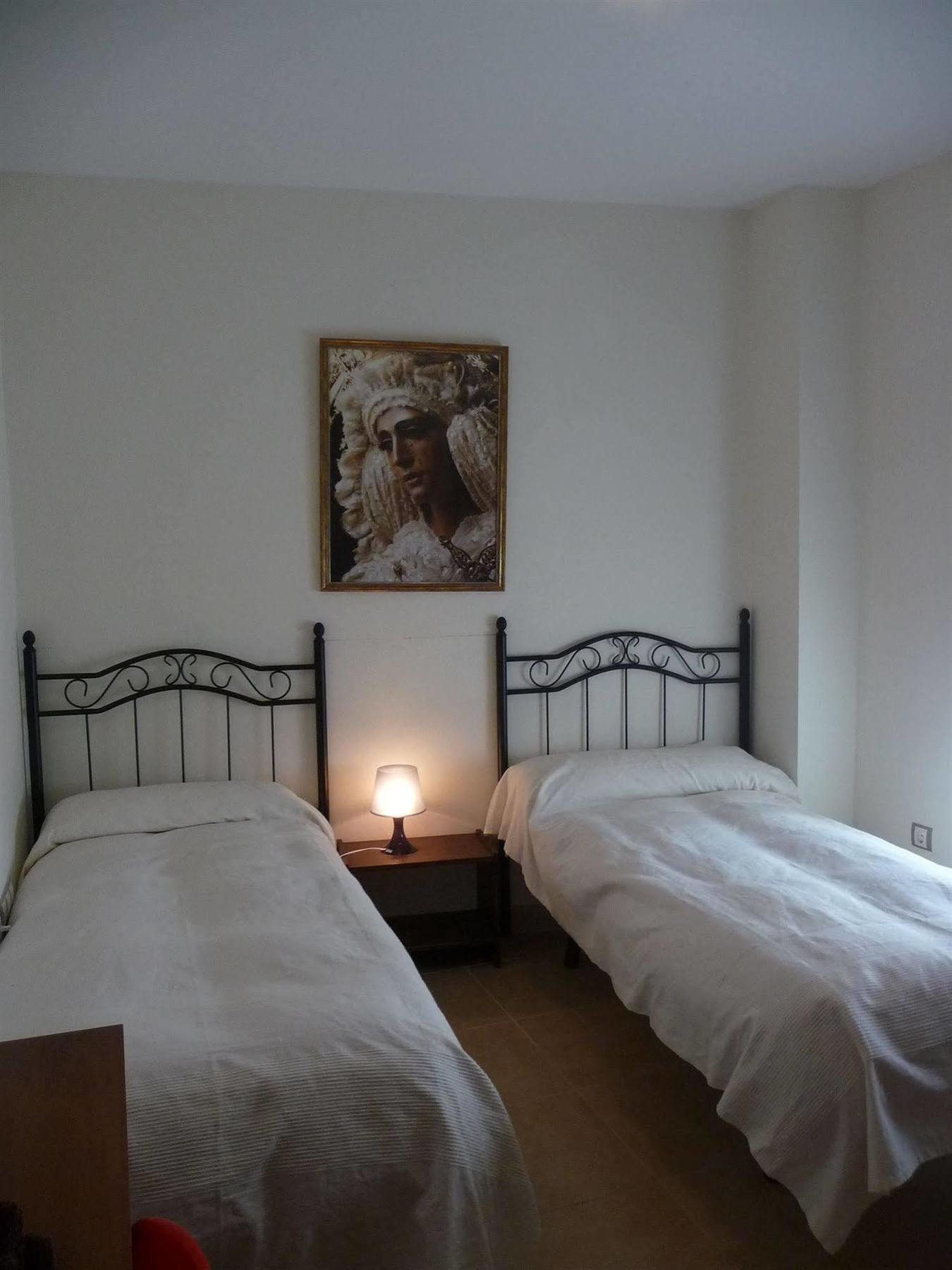 Apartamentos Turisticos La Encarnacion Σεβίλλη Εξωτερικό φωτογραφία